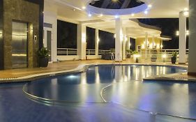 Cassabella Hotel & Apartments